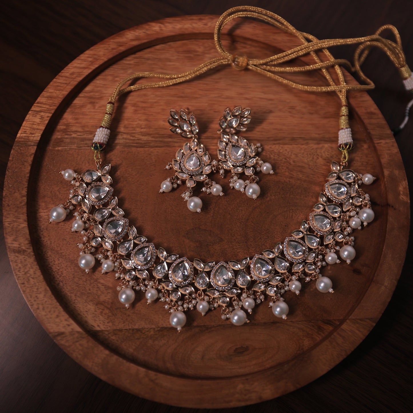 Hoor Kundan Necklace Set