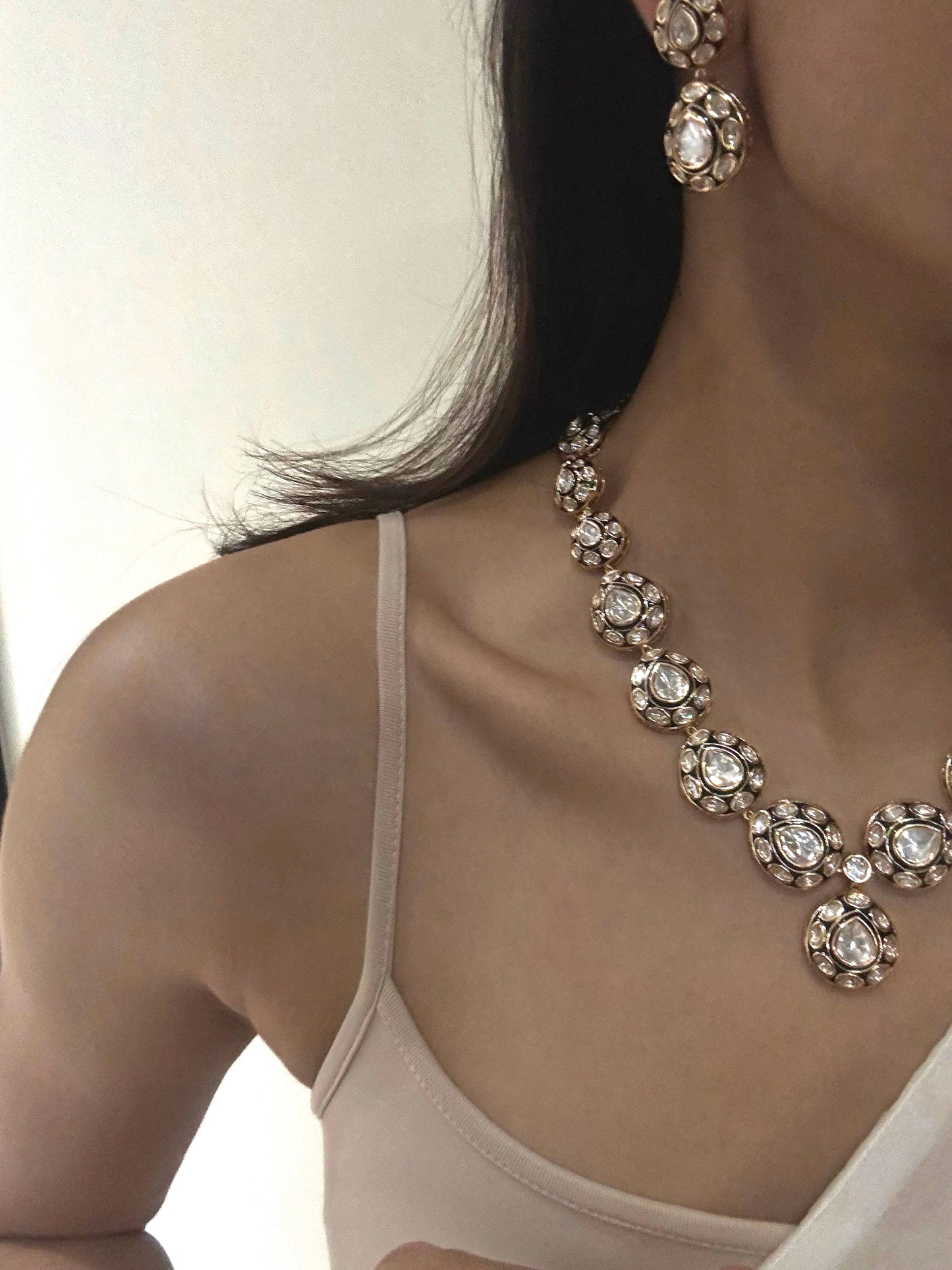 Raina Polki Emerald Necklace Set