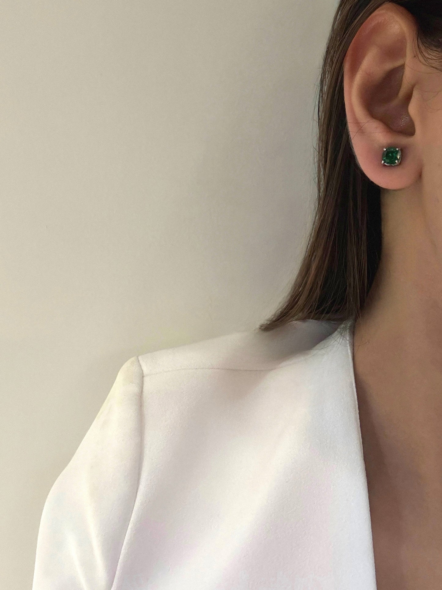 Remi Emerald Diamond Earrings
