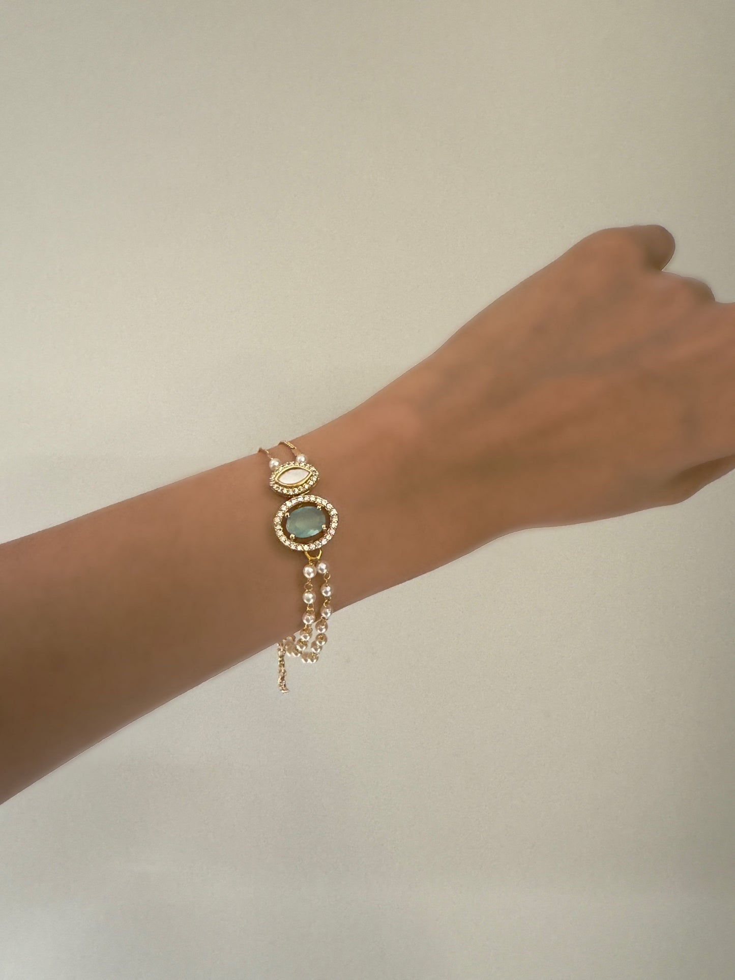 Ruhani Sage Diamond Bracelet