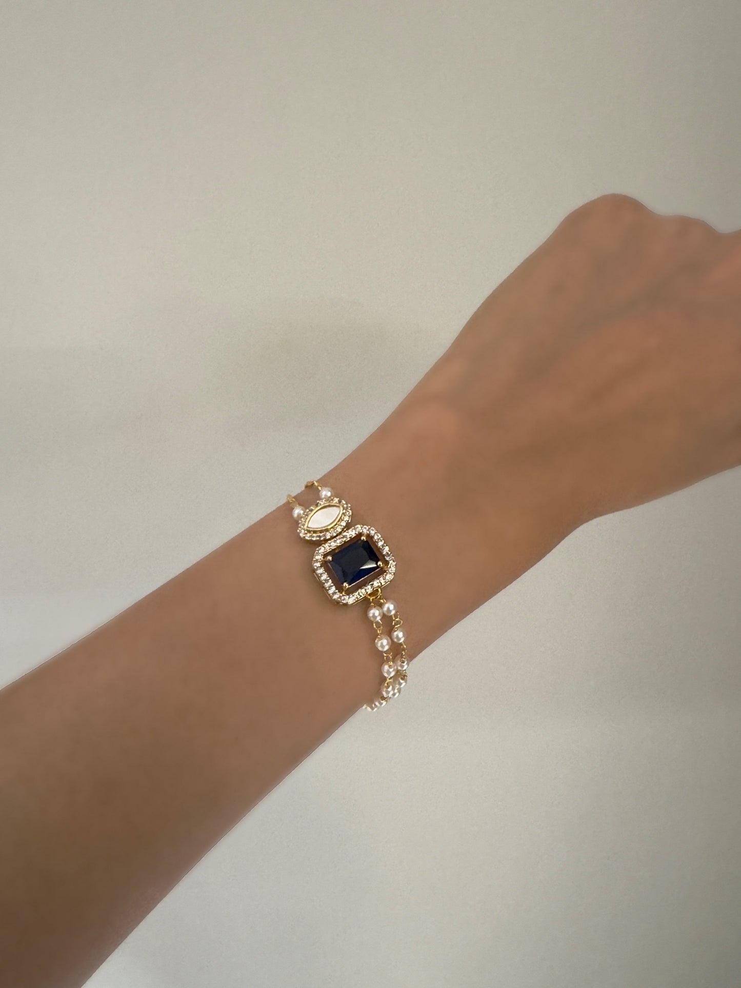 Ruhani Sapphire Diamond Bracelet