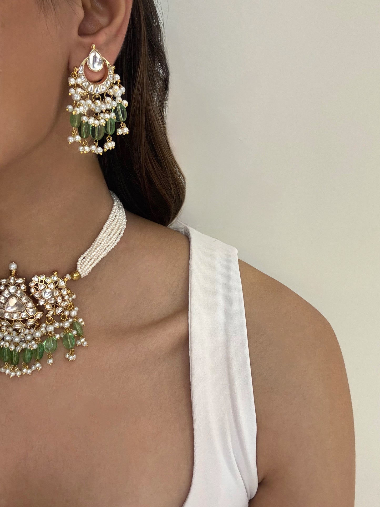 Tahira Emerald Choker Set