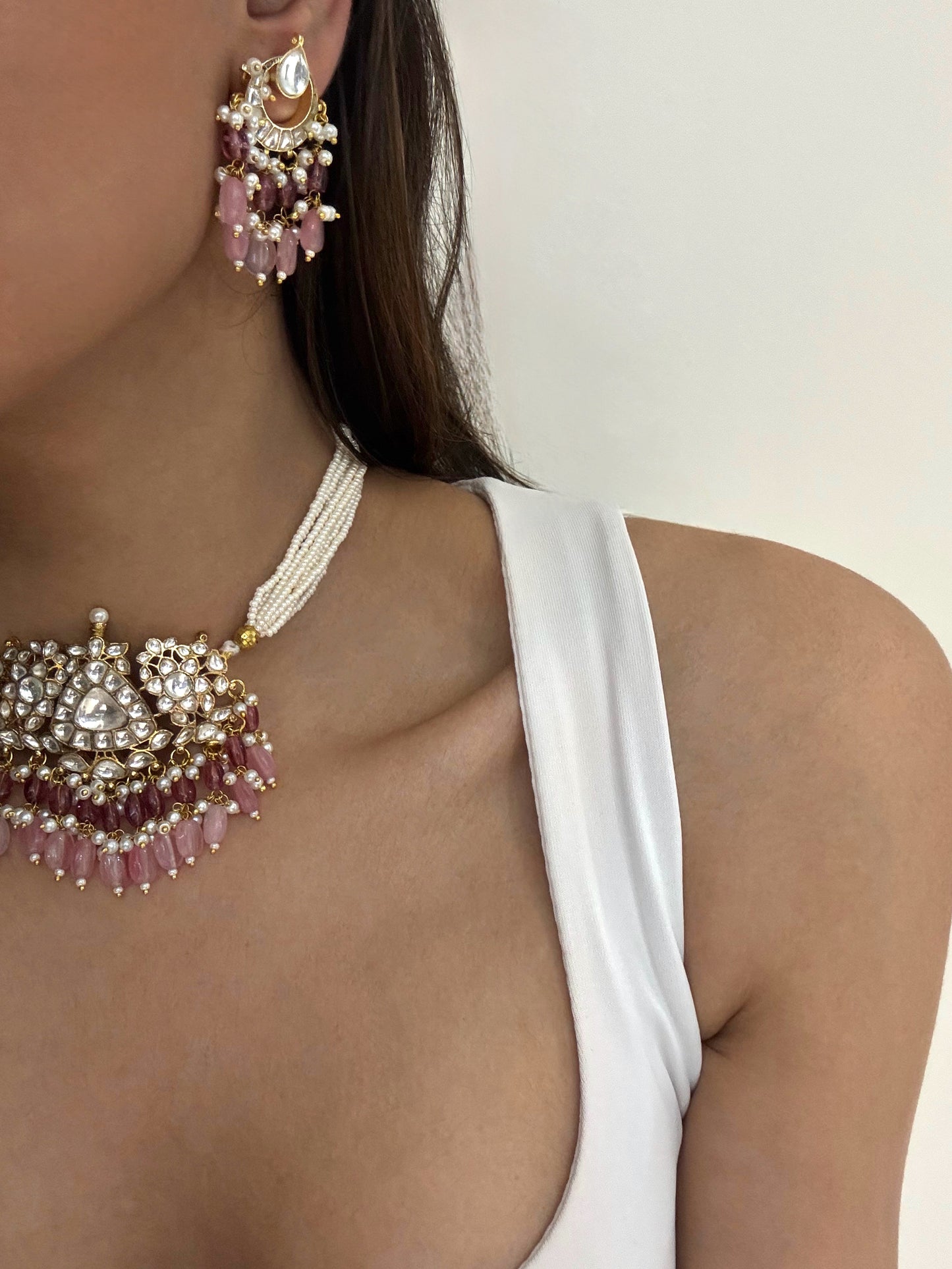 Tahira Ruby Rose Choker Set