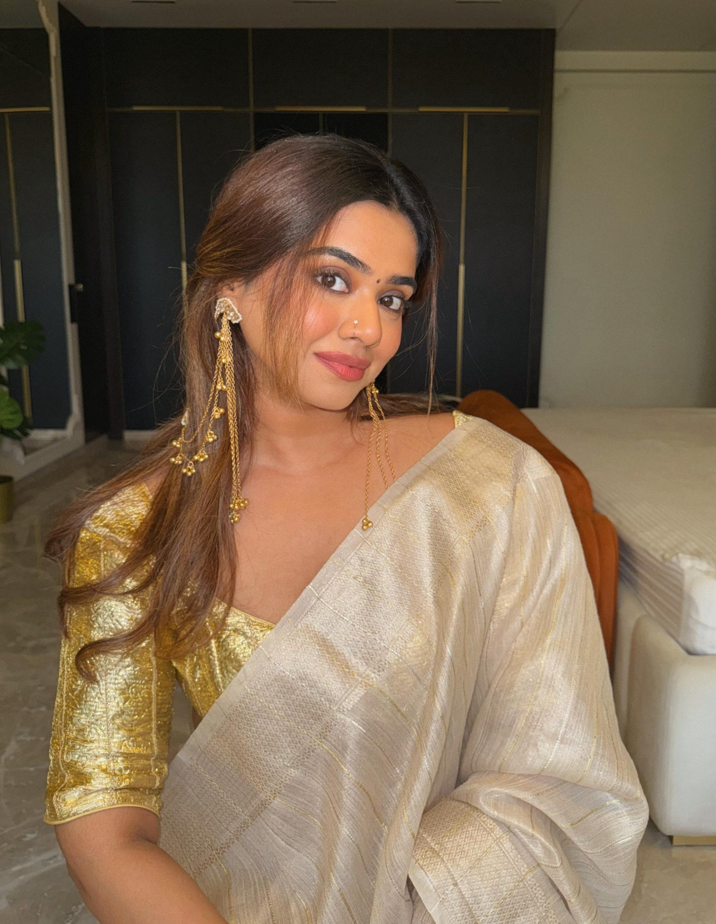 Shreya Earrings with Kaanchain