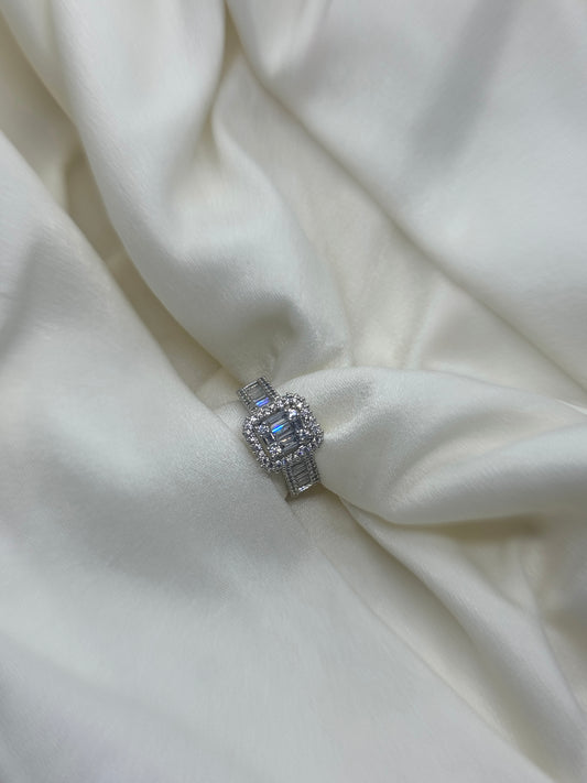 Vera Diamond Adjustable Ring